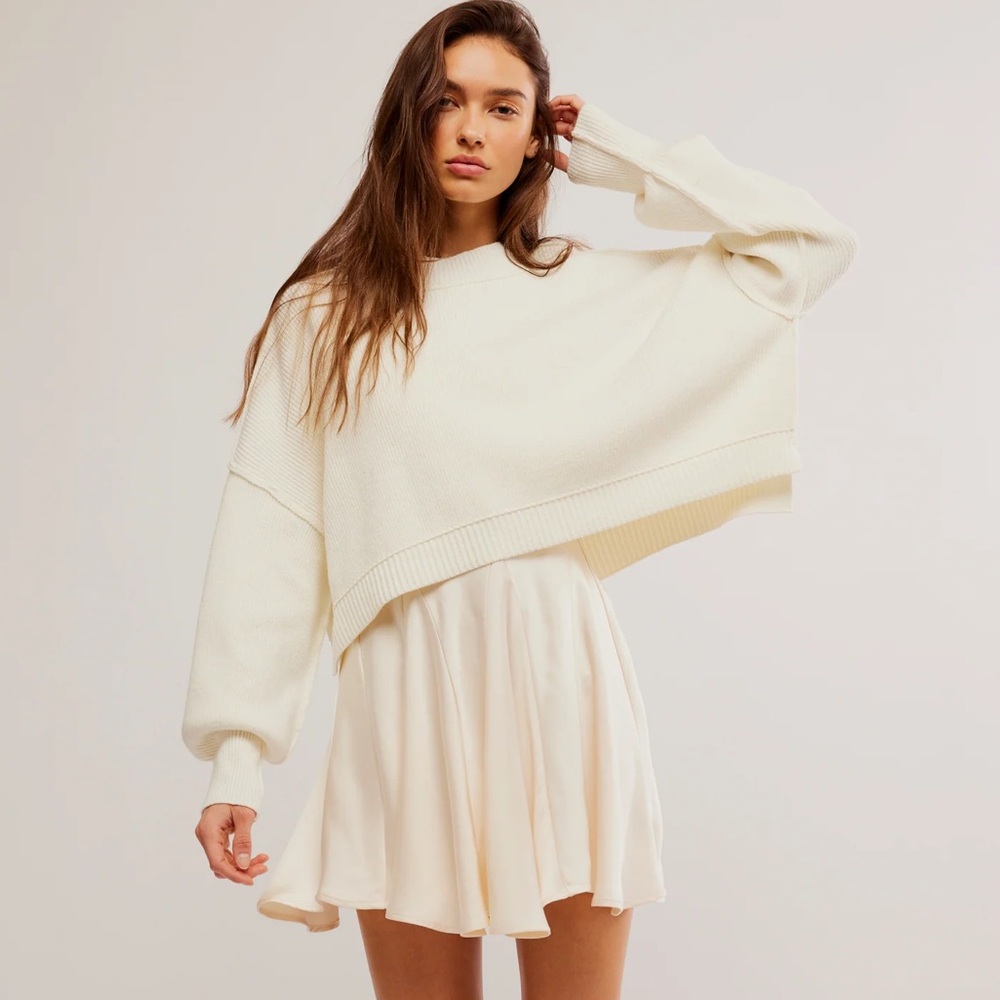 🤍NWT EASY STREET CROP TUNIC